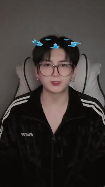 @︀𝐒𝐗𝐈𝐈𝐇🇹🇭🇰🇷