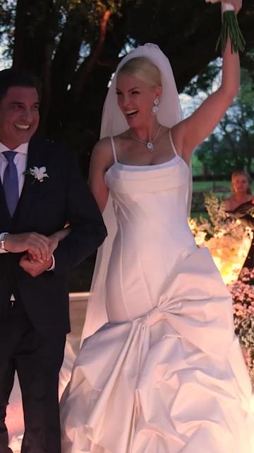 @Ana Hickmann