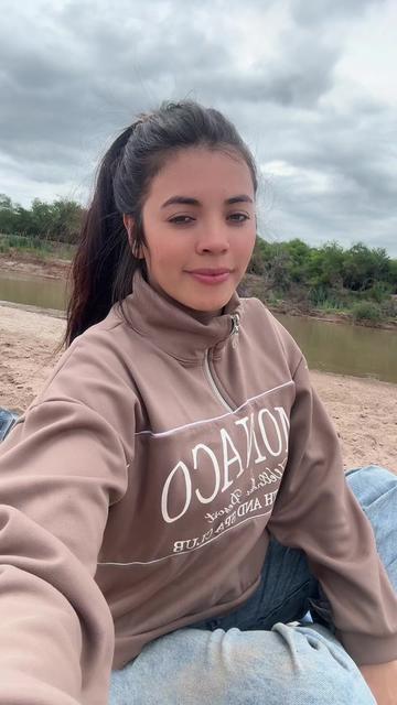 @&Eacute;Ŕ&Iuml; 🦋