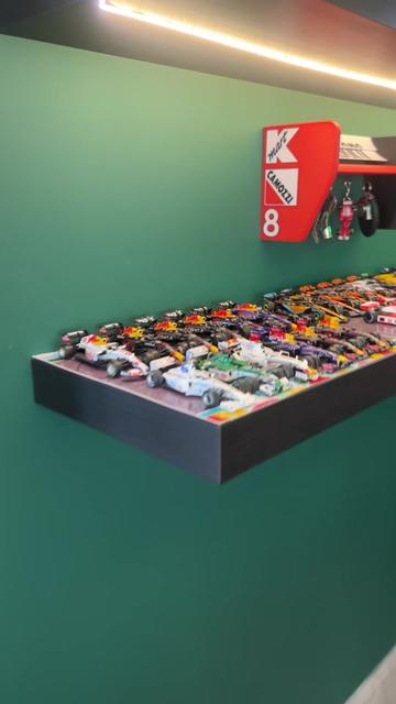@F1 DIECAST OFFICE