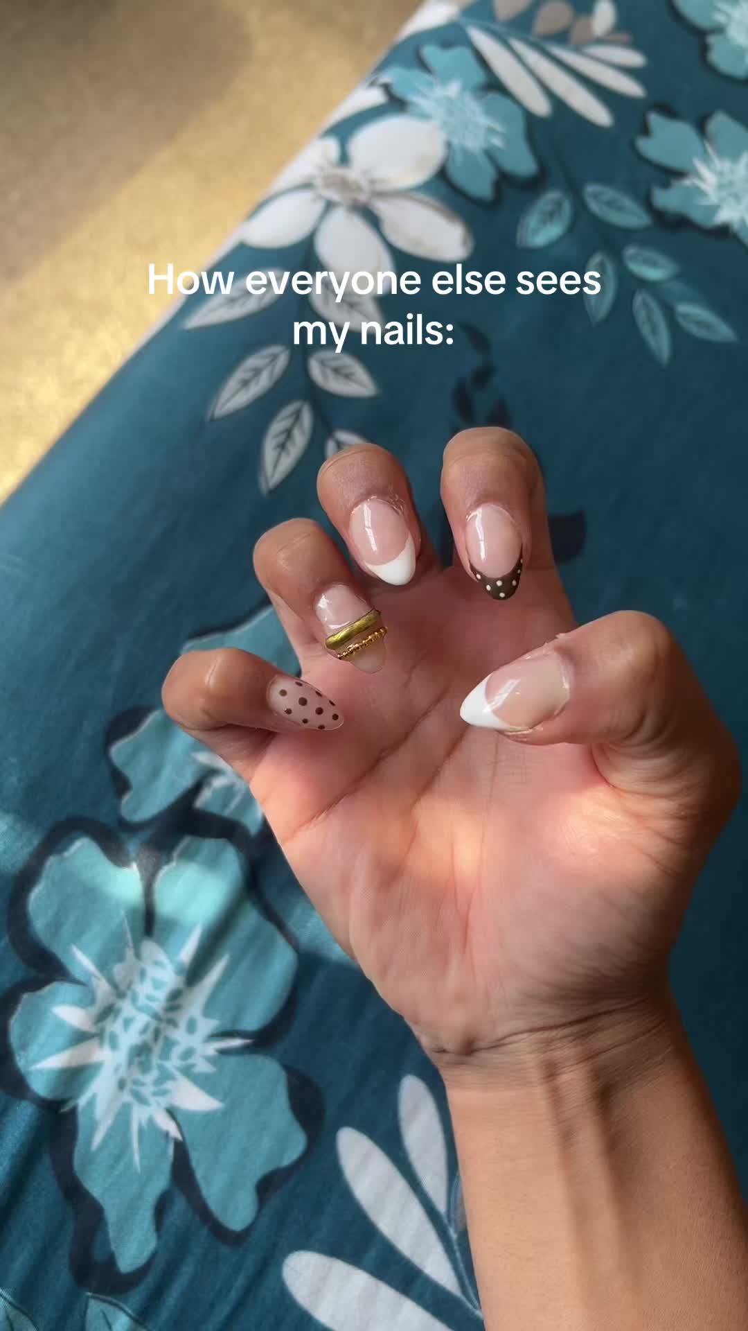 @𝐀𝐧𝐠𝐞𝐥 🐚