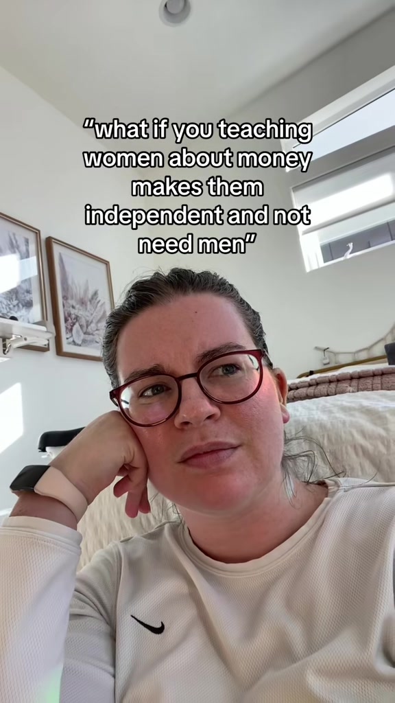 @Tori Dunlap &mdash; Money Expert
