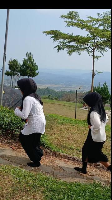 @Galeriku_di_Sekolah