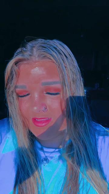 @Kimberly Edwards🦋