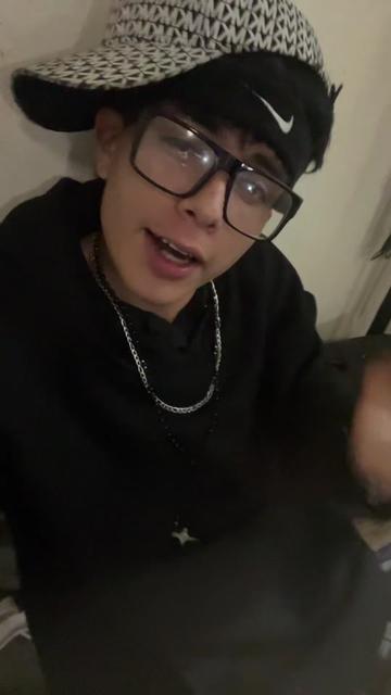 @Alezz_jxx