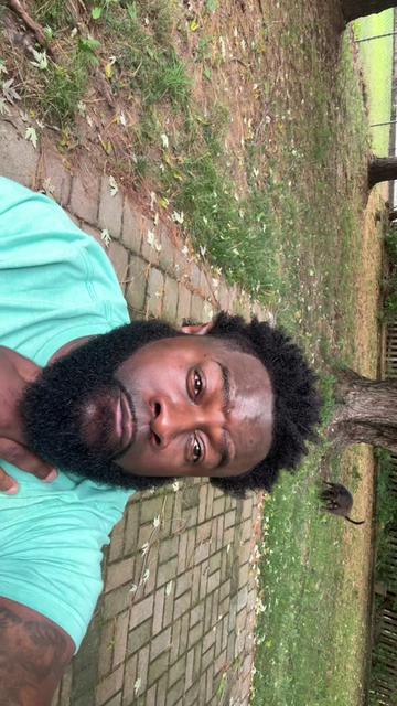 @Daryl Thee Author_Poet
