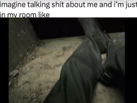 @🦖