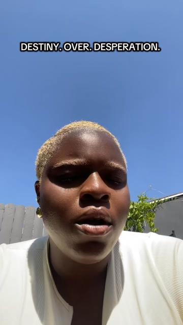 @Adéníkẹ́