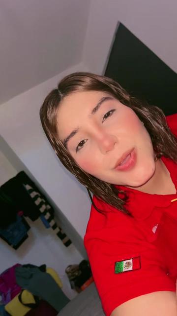 @𝓢𝓮𝓵𝓮𝓷𝓮👸🏻🍒