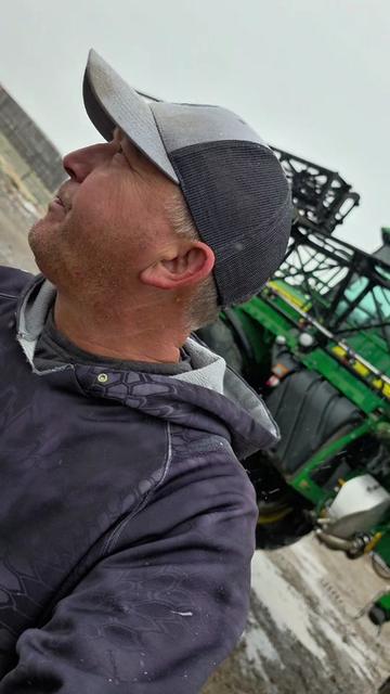 @1HANDNFARMING 🦾🌾🐂🚜
