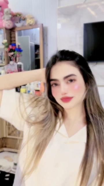 @♥️Kaînat Malîk♥️