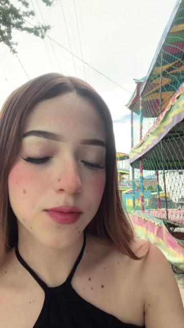 @jaqueline 33