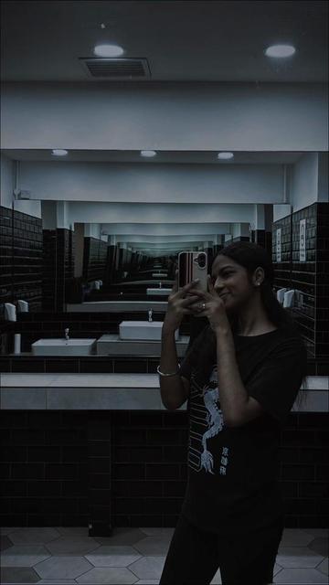 @︎