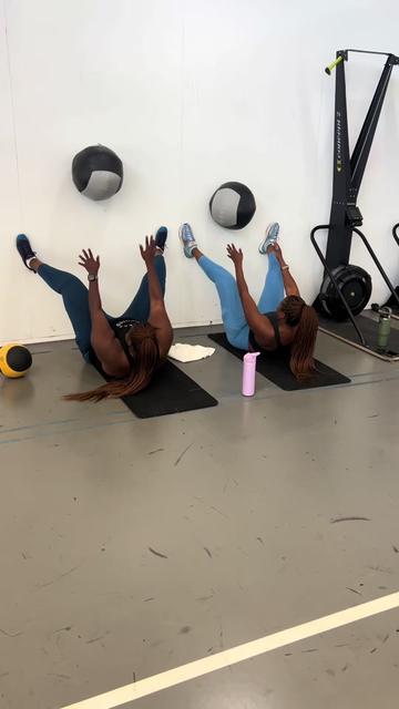@Twin2FitLife 🏋🏿♀️❤️