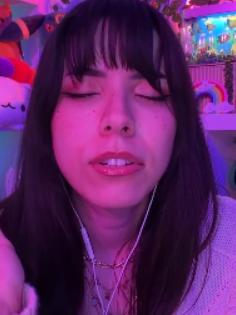 @Luna Bloom ASMR