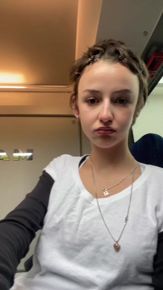@Mieke☮️