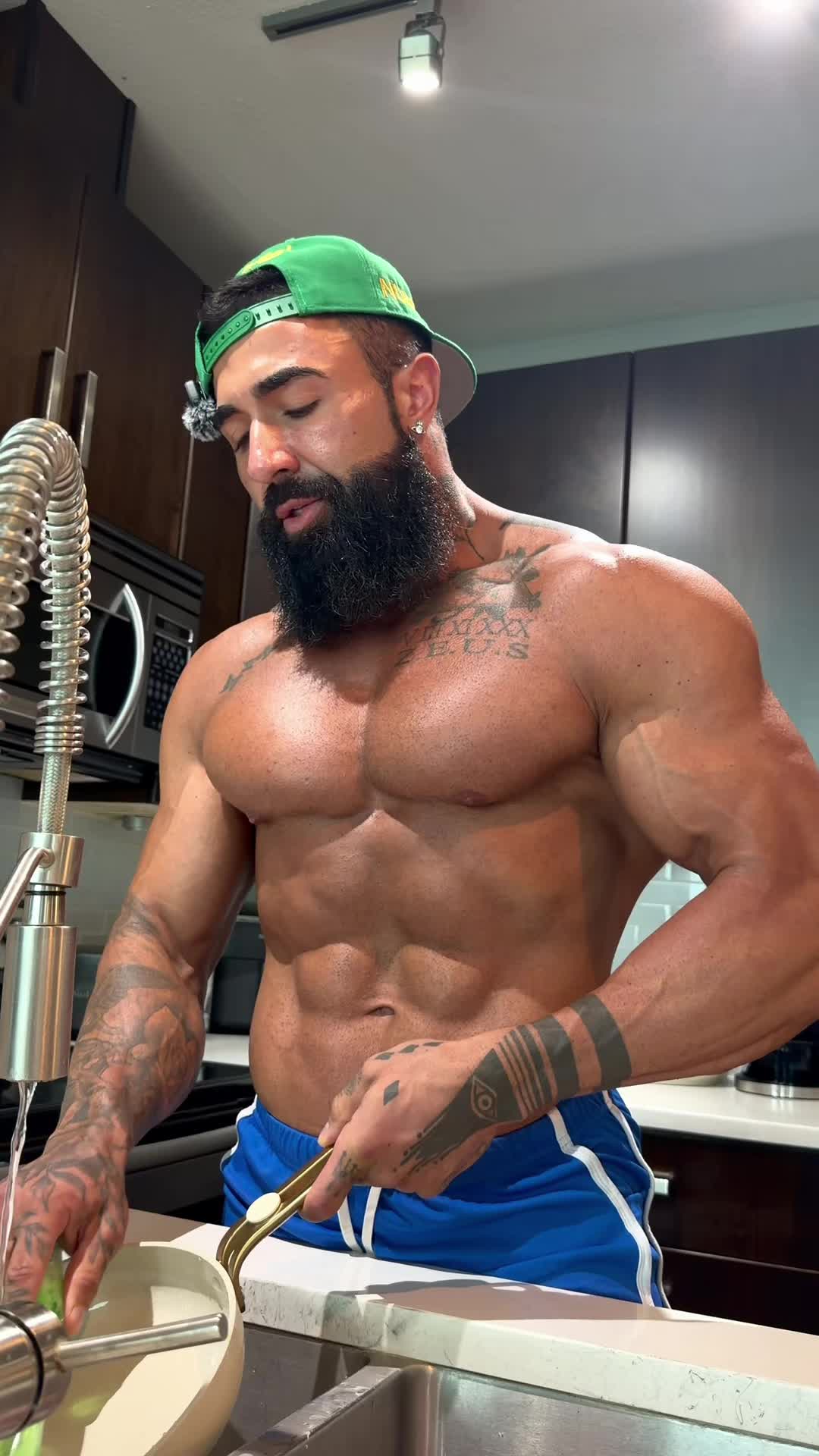@NUNZI