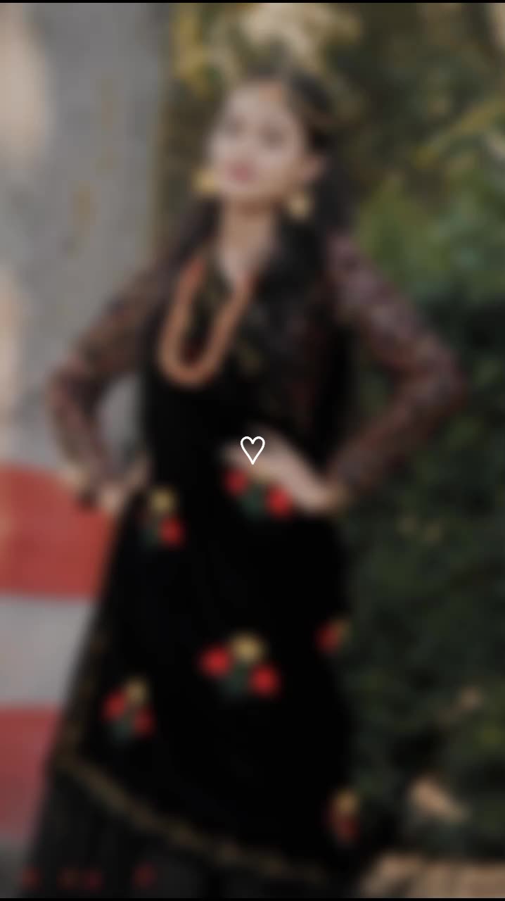 @Kavita🖤