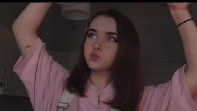 @𝓜..88