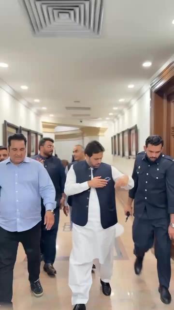 @Tariq sohna tariq sohna