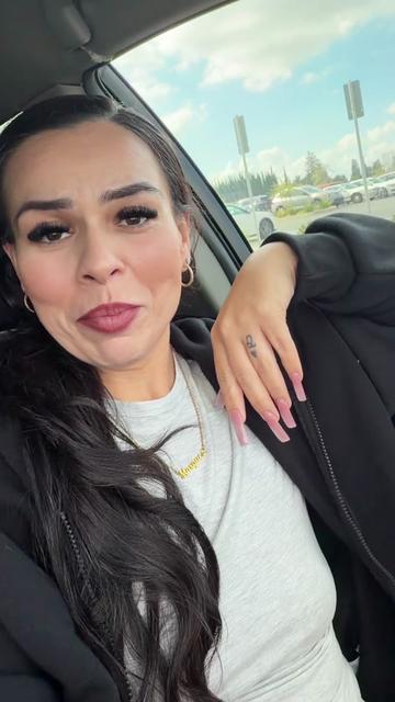 @WHOSTHATGIRLXO