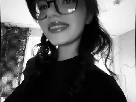 @𝒜.