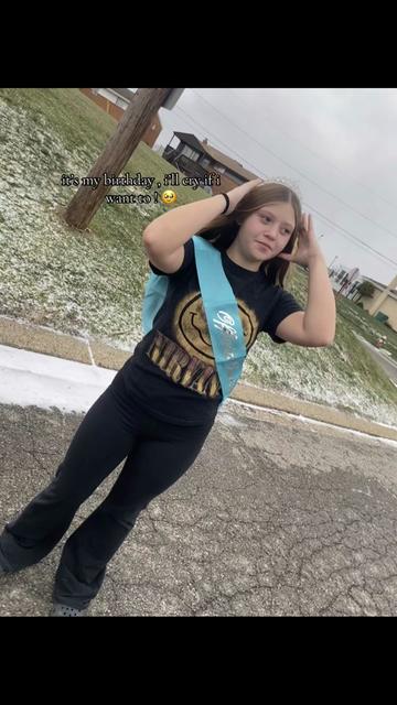 @𖣂𝓷𝓸𝓮𝓵𖣂