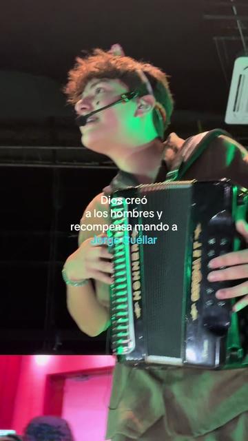 @𝘔𝘪𝘳𝘪 ఌ