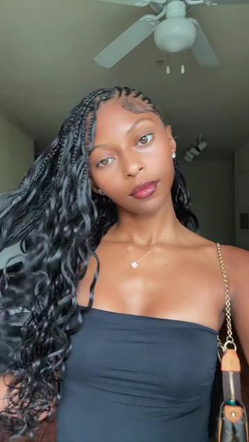 @Niya Riona