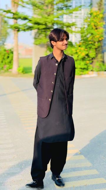 @🥀سردارملک شاویز کانجو🥰