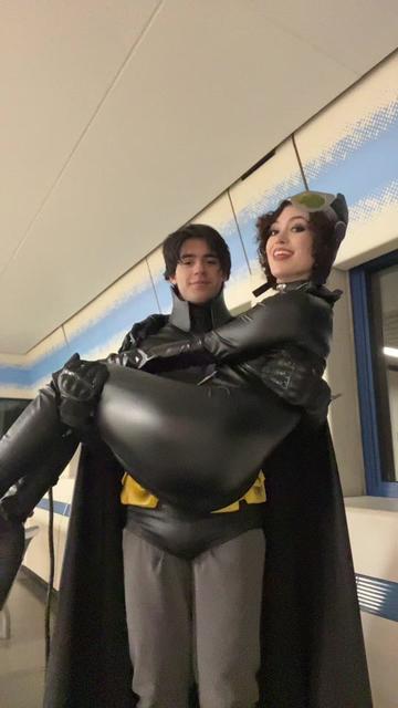 @gothamcitycaitlin