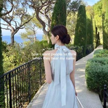 @𝒽𝒶𝓃𝒾 ୨୧