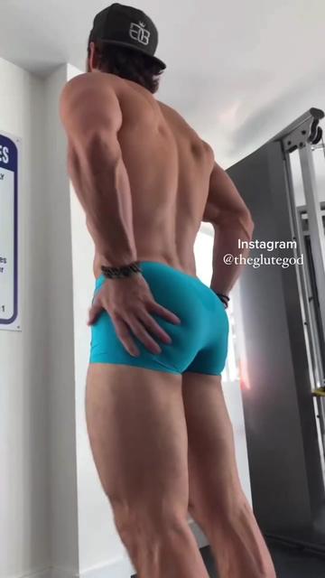 @GluteGod