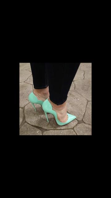 @Louboutin addict