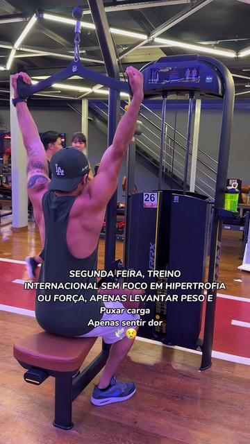 @JO&Atilde;O VITOR DE ARA&Uacute;JO