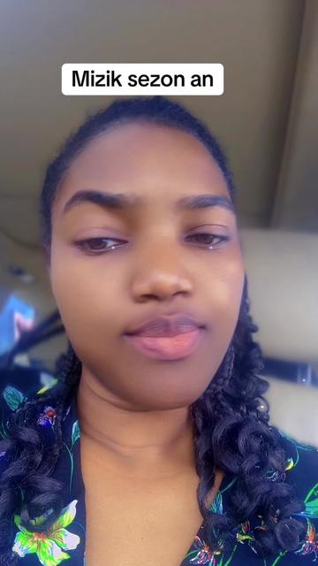 @Wide la Championne Angaje