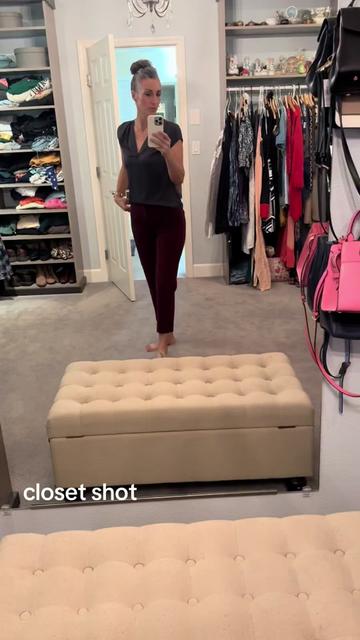 @herclosetshot