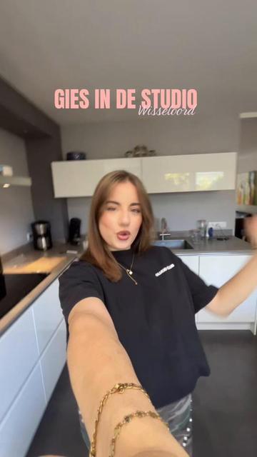 @𝐆 𝐈 𝐒 𝐄 𝐋 𝐄