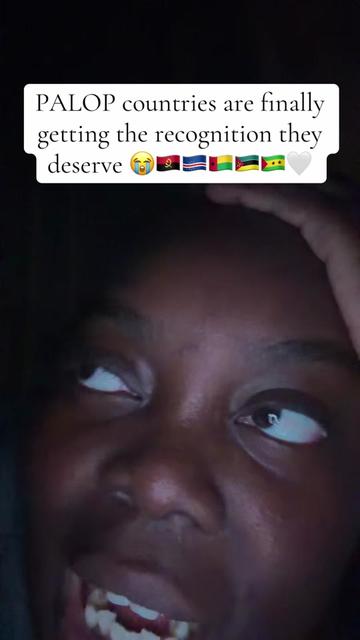 @Eleniaax