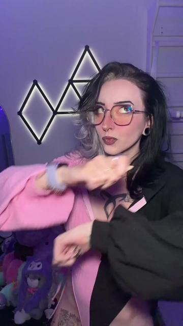 @Kat