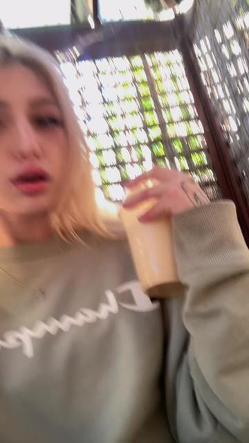 @Blondie ♡