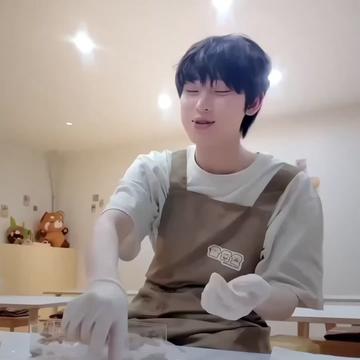 @vcrhoon