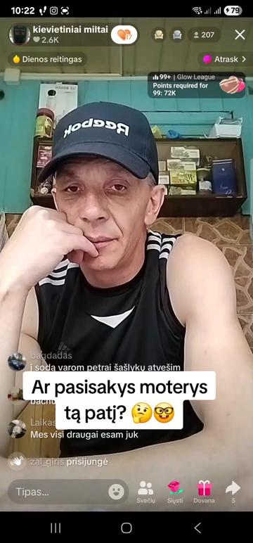 @pasipisę dėl coinsų