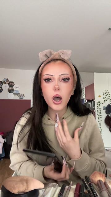 @leana