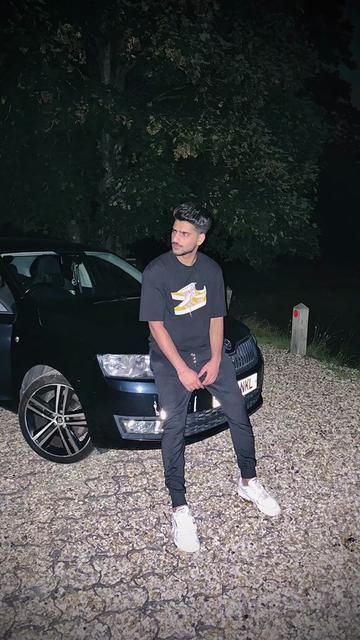 @♠️_RaJpuT_🦅🇬🇧