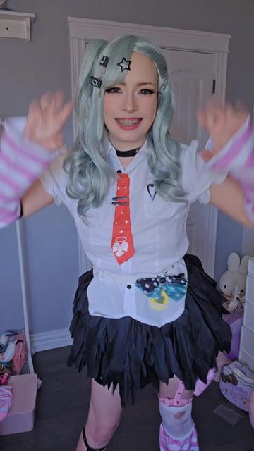 @KonekoCosplays on IG