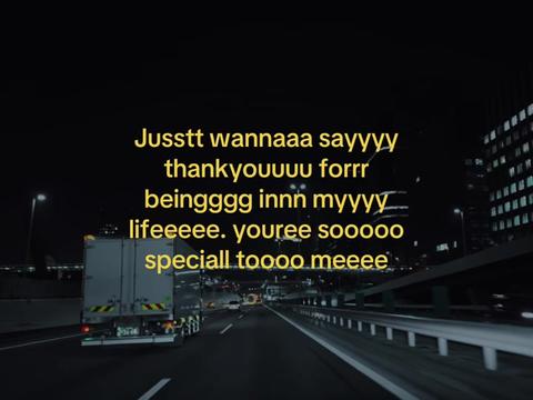 @🎧