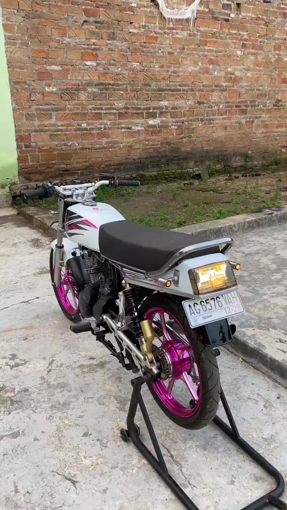 @ʟᴀɴᴀ🆕