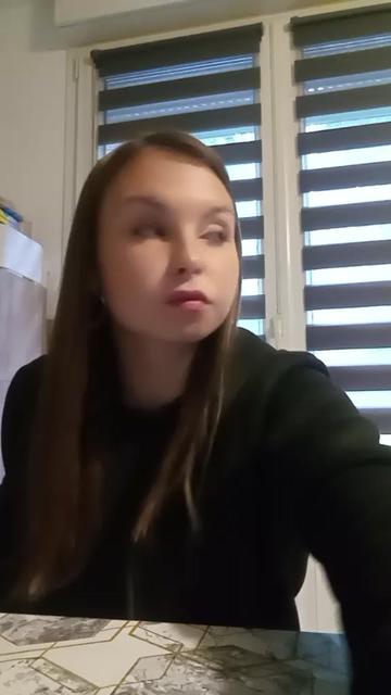 @Céline-line