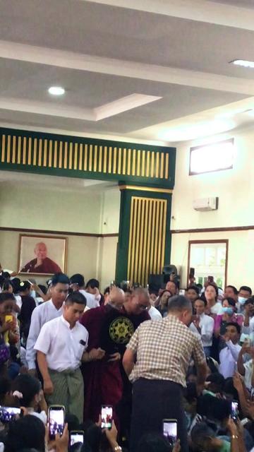 @Khinpapamyokyaw